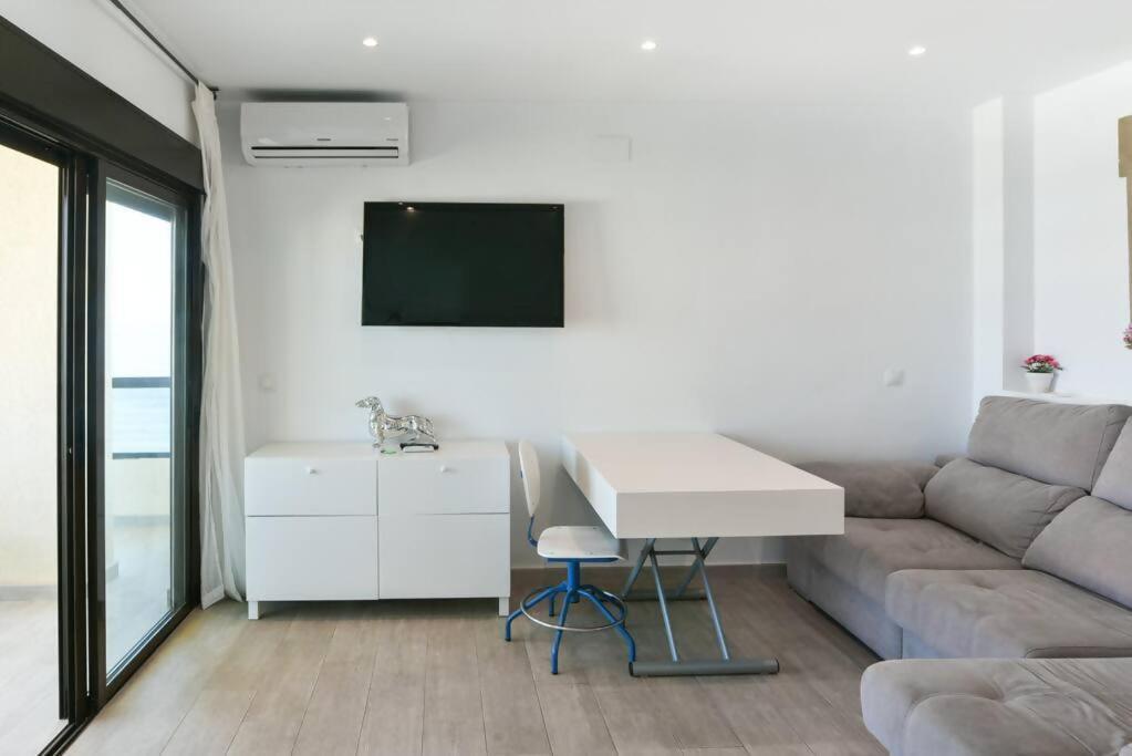 Apartamento Increible Estudio Vistas Al Mar Benalmádena